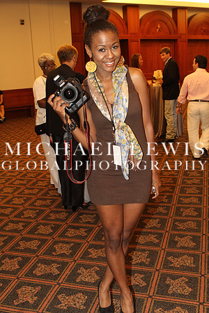 Austin Fashion Week - Shift Into Style