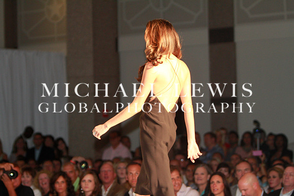 Austin Fashion Week - Shift Into Style