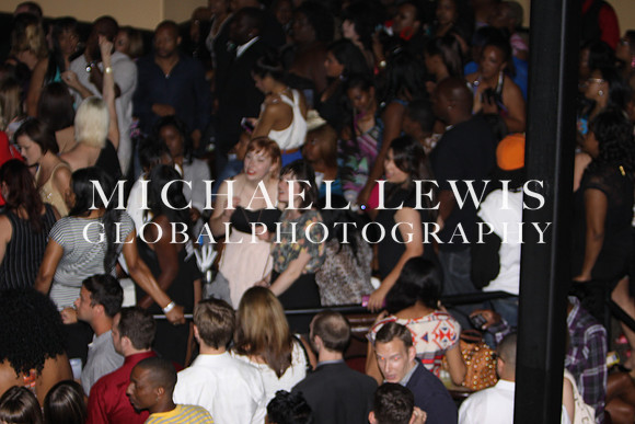 R KELLY IN AUSTIN TX
