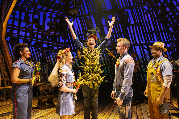 The Cast of The North American Tour of SHUCKED (Photo by Matthew Murphy and Evan Zimmerman) 0828