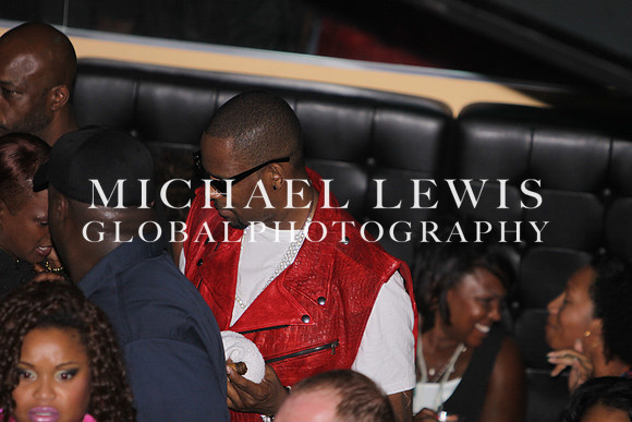 R KELLY IN AUSTIN TX
